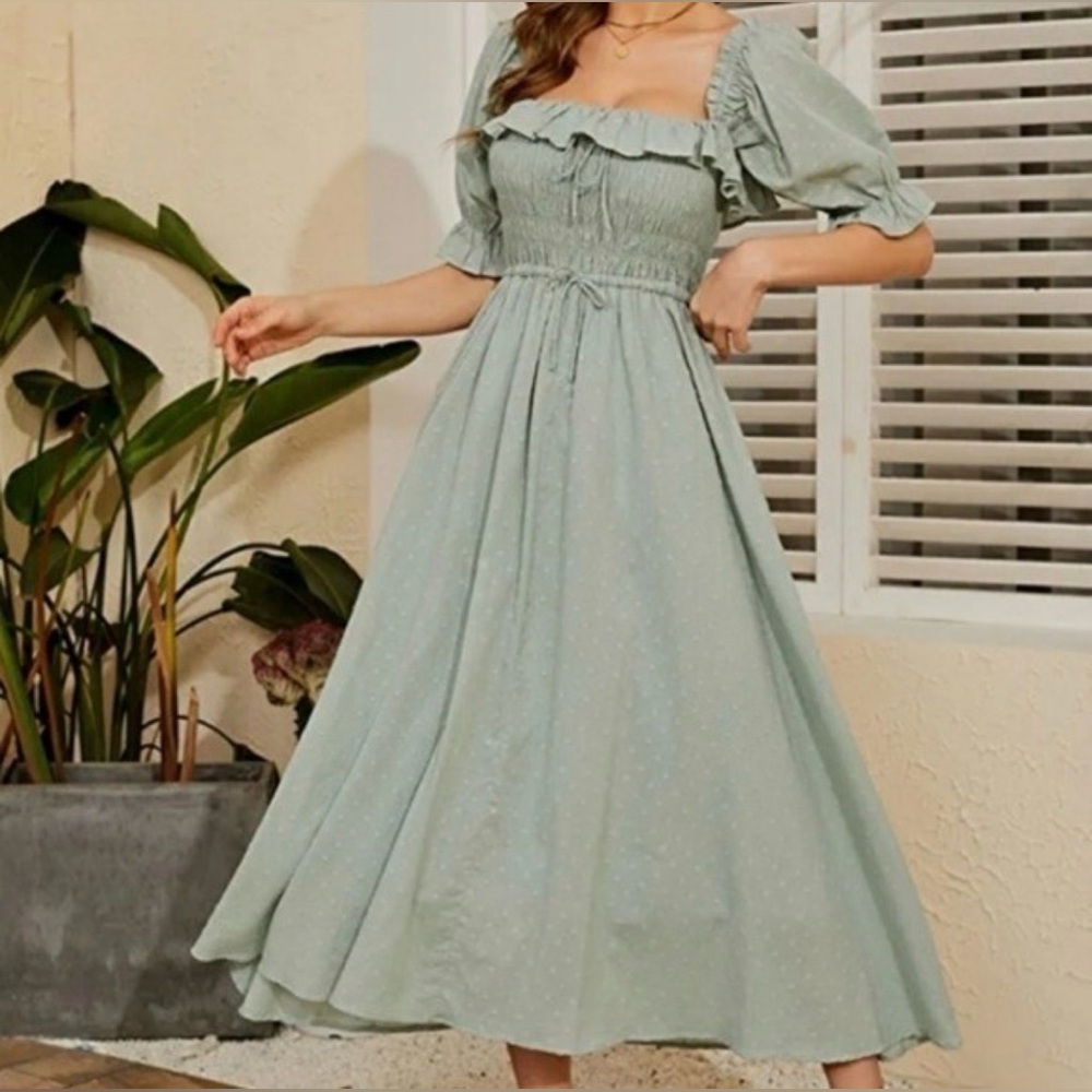 R. Yiposha Sage Green SZ M- 10/12 Babydoll Dress Puffy Sleeves Drawstring waist